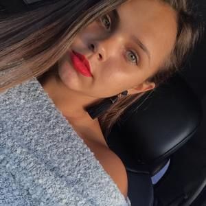 Meet your Posher, Sierra